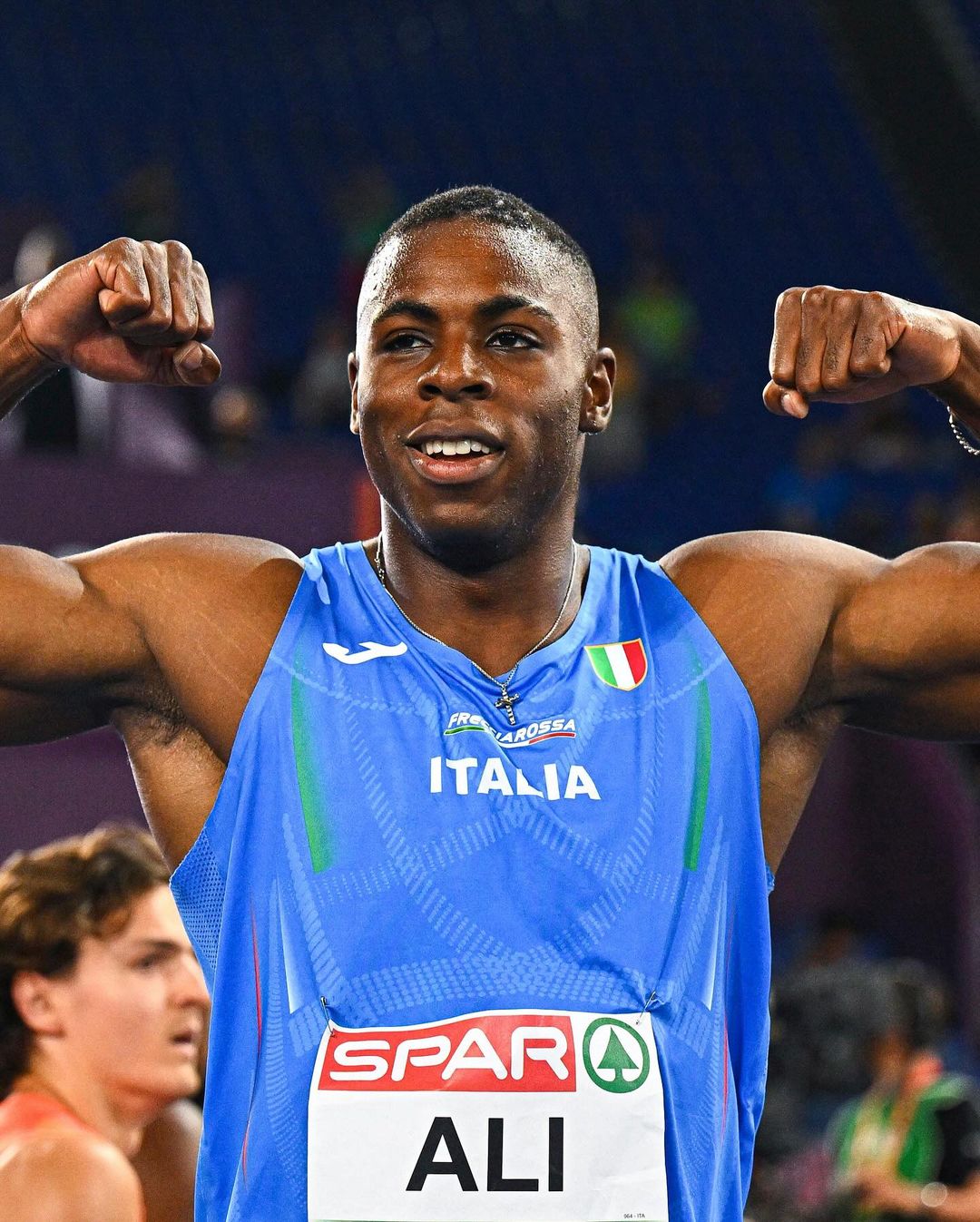 Italian Athlete Ali Celebrates Victory — Images
