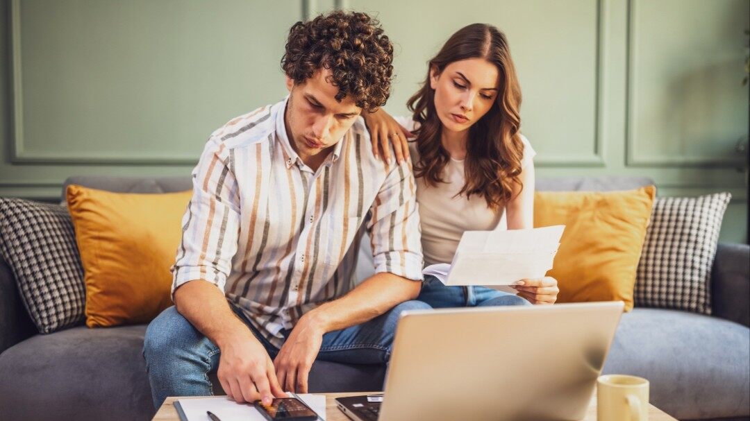 Rise of 'digital divorce' which can endanger your Netflix and bank accounts