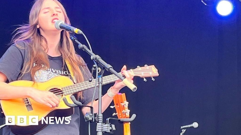 Cambridge Folk Festival returns after year's hiatus