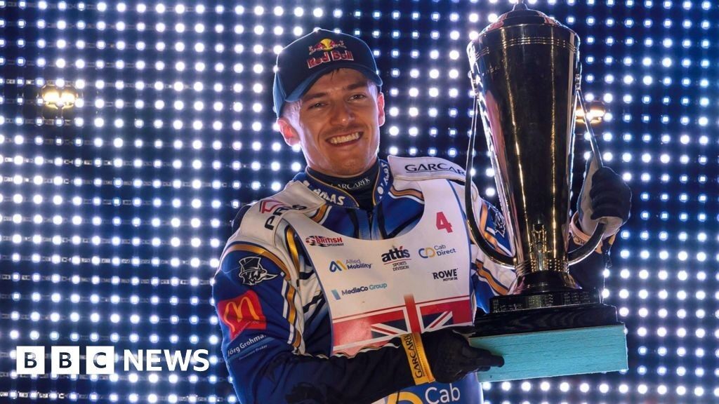 Norwich speedway star 'happy' after winning third national title