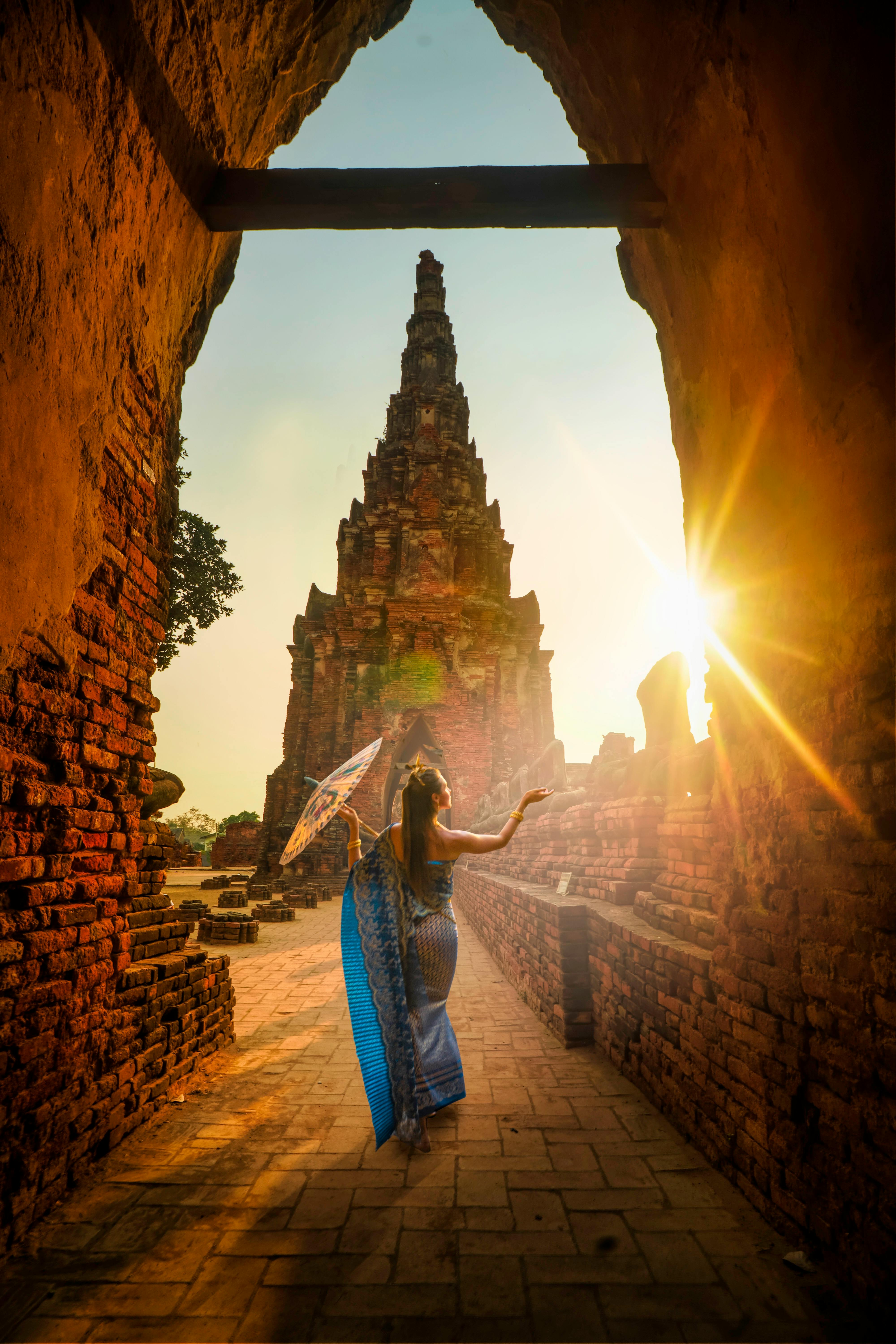 Woman in Traditional Dress at Ancient Temple Ruins — Beauty